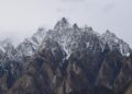 پاکستان کے برف پوش پہاڑ اور سفر